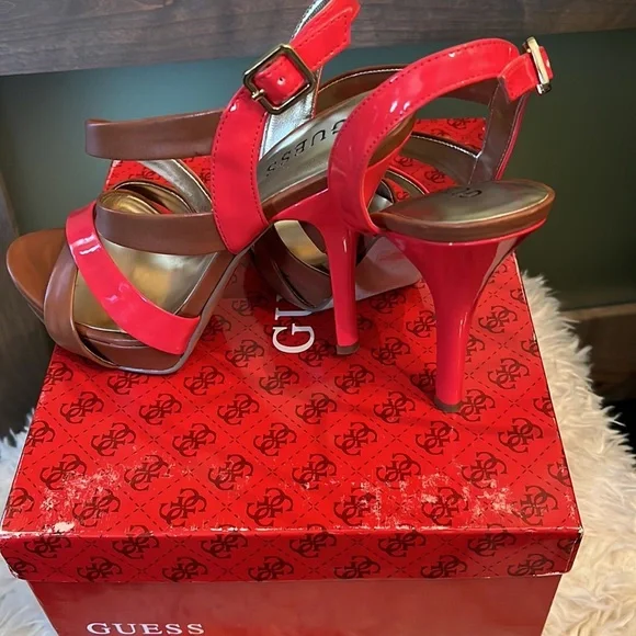 Guess Red Multi Leather Size: 7 M GWDABRIAL2 Heels NIB​ - Picture 3 of 4